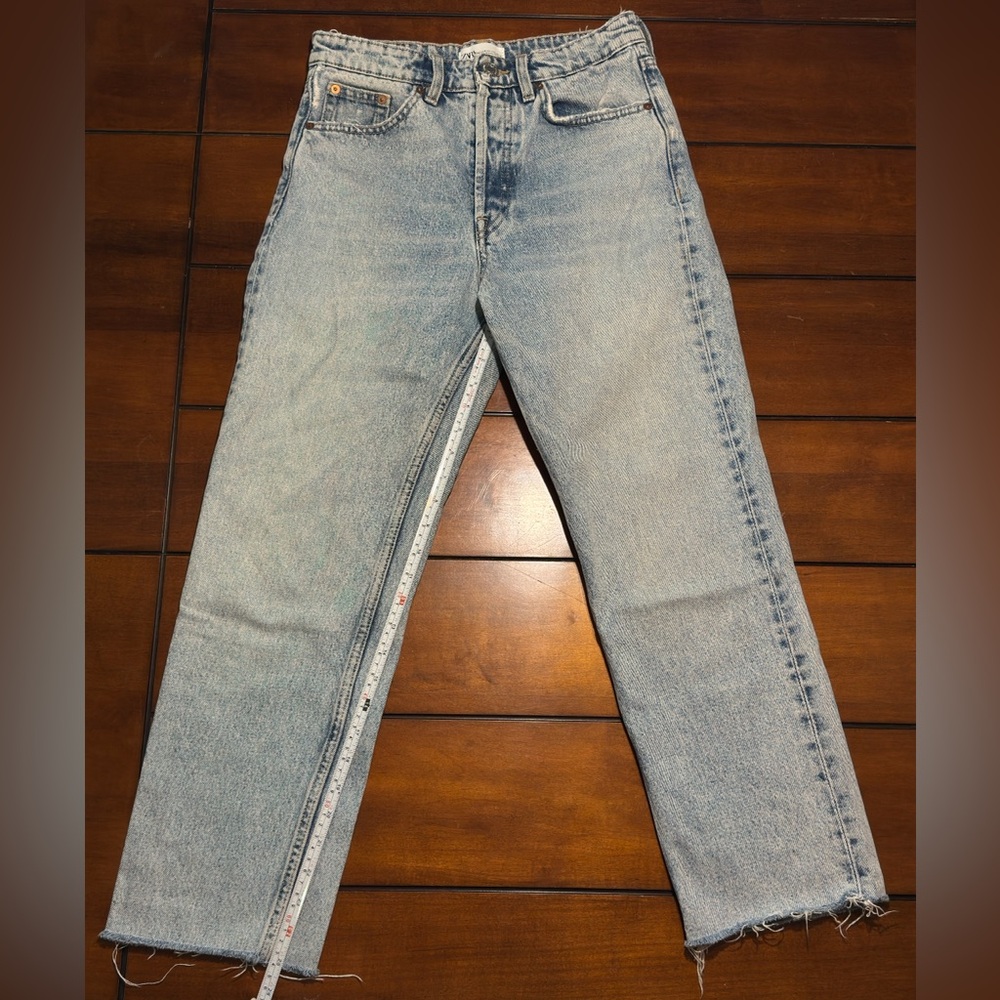 Zara Light Acid Wash High Rise Straight Leg Button Closure Jeans
